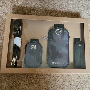 Brand New Steve Madden Travel Accessories Kit